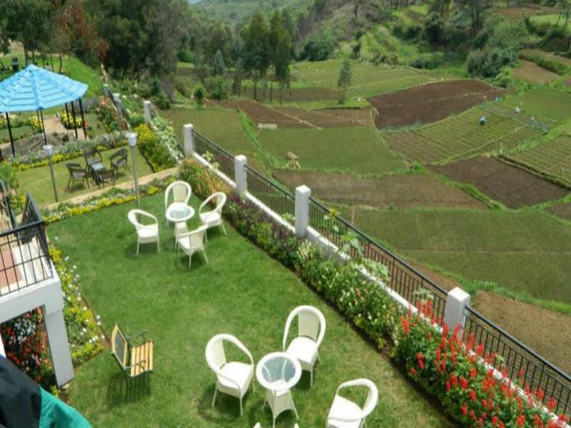 Mount N Mist Hotel Nainital Bagian luar foto
