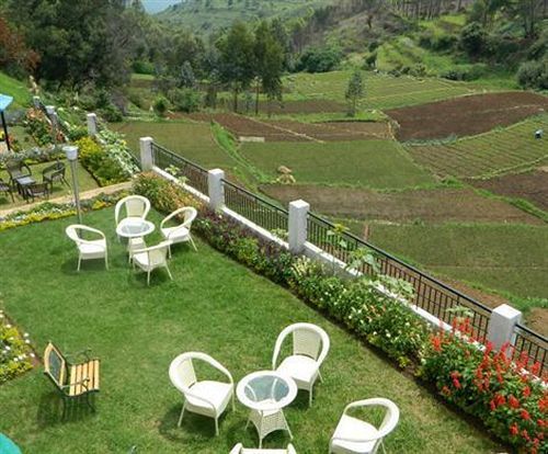 Mount N Mist Hotel Nainital Bagian luar foto