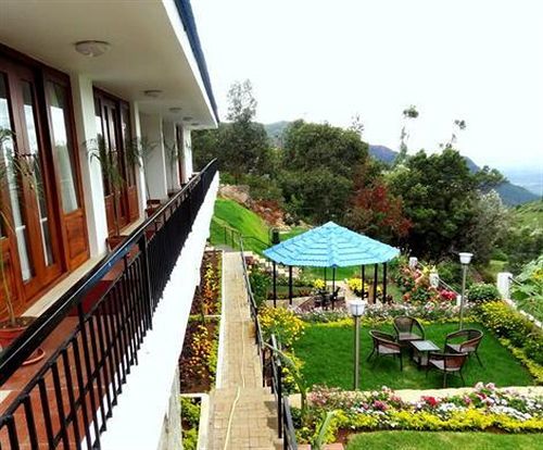 Mount N Mist Hotel Nainital Bagian luar foto